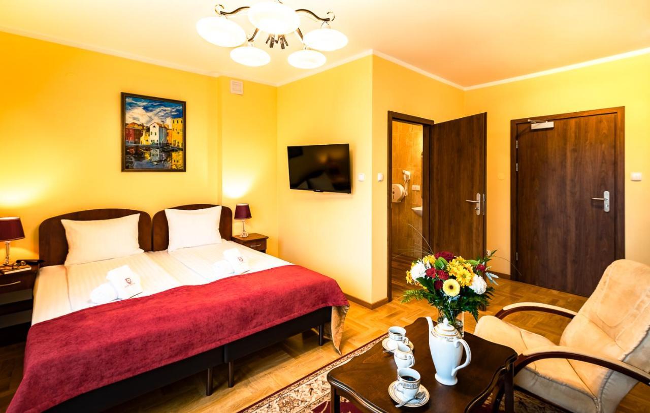 Hotel Kasztelan Dobczyce Dış mekan fotoğraf