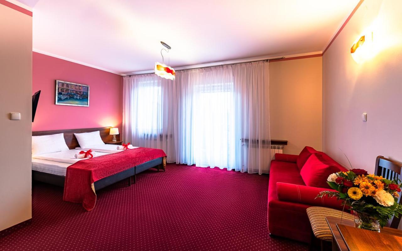 Hotel Kasztelan Dobczyce Dış mekan fotoğraf