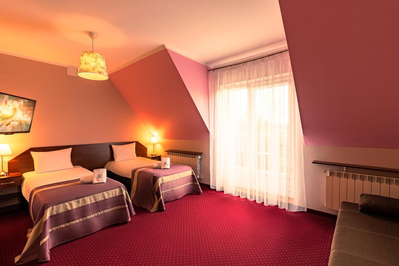Hotel Kasztelan Dobczyce Dış mekan fotoğraf