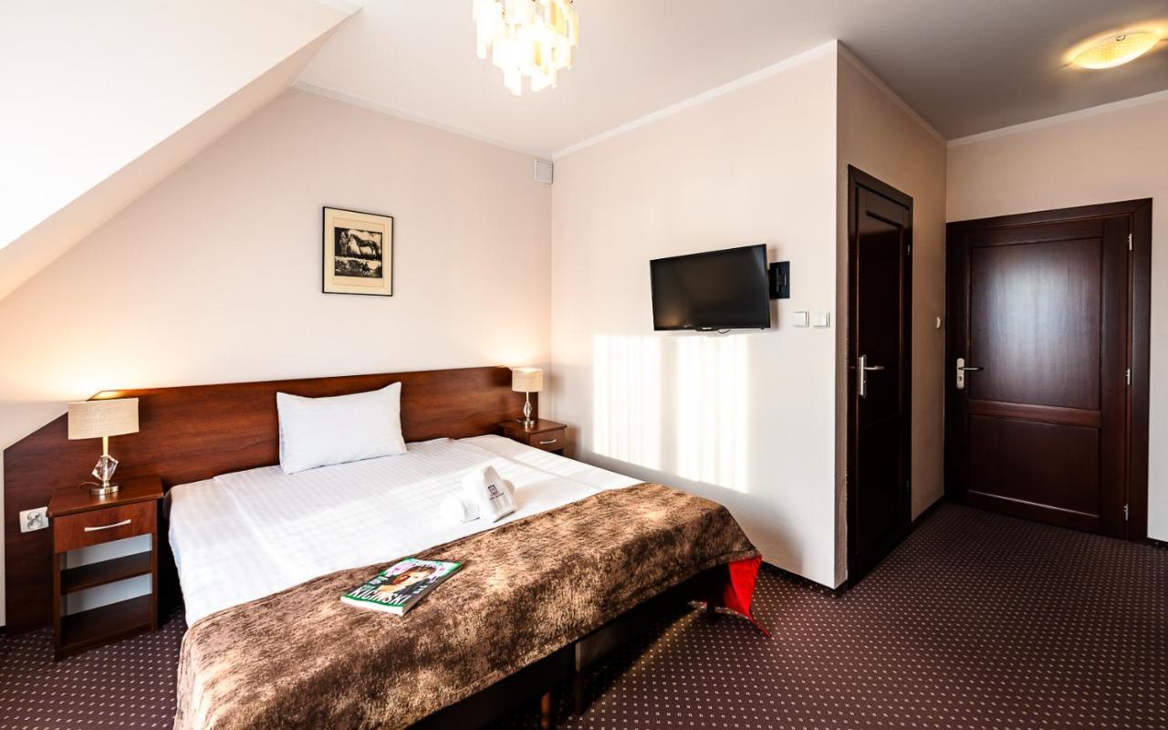 Hotel Kasztelan Dobczyce Dış mekan fotoğraf